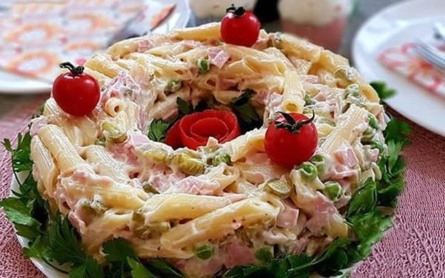 تزئین سالاد ماکارونی